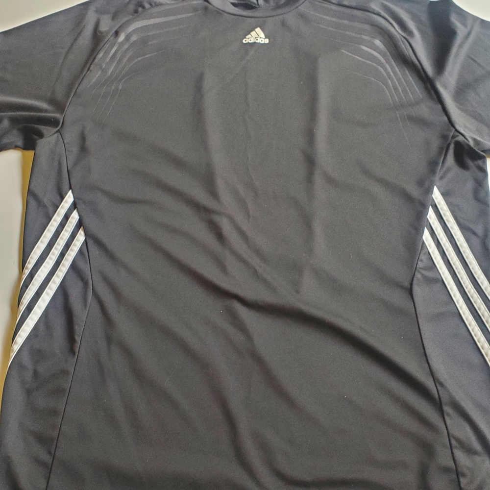Adidas Men's Black Tshirt  L